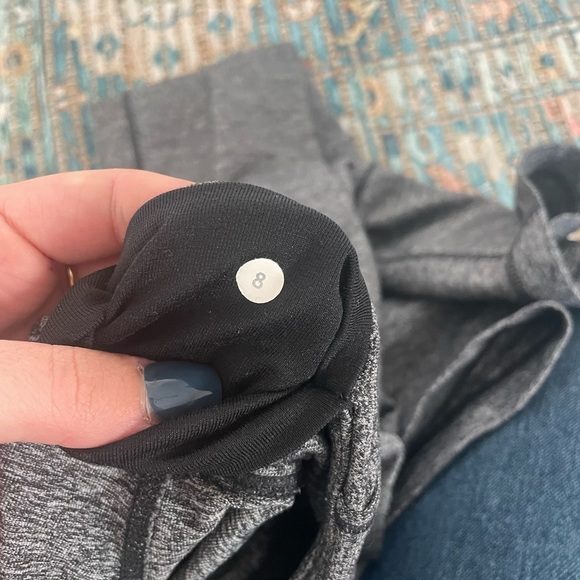 Lululemon yoga pants - Picture 2 of 2